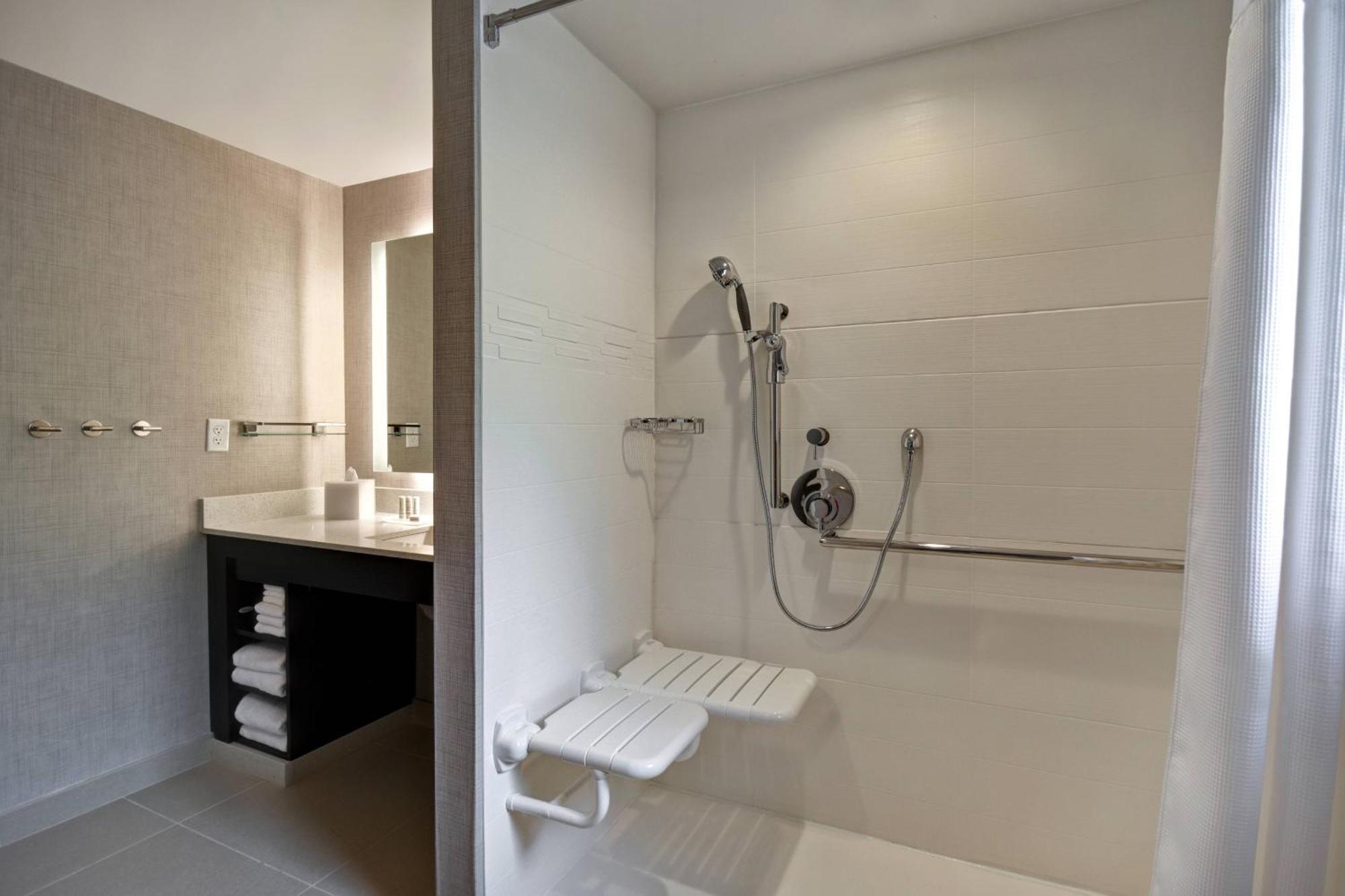 Residence Inn Middletown Goshen Esterno foto